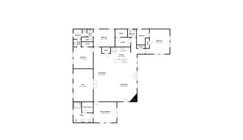 Four-Bedroom Holiday Home