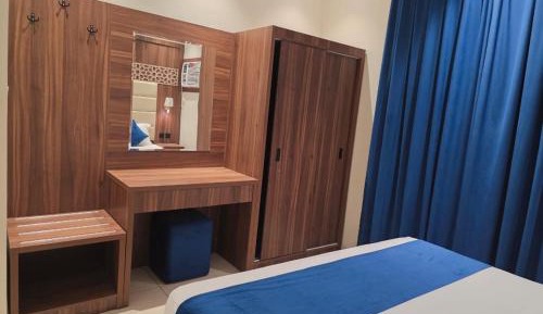 Deluxe Double Room (2 Adults + 1 Child)