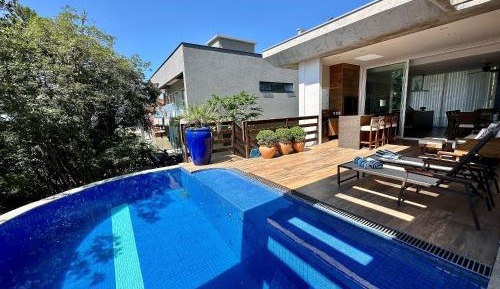 Deluxe Villa