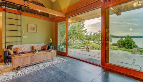 Two Bedroom Holiday Home