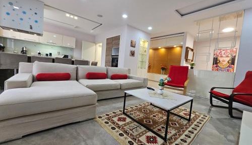 Four-Bedroom Holiday Home