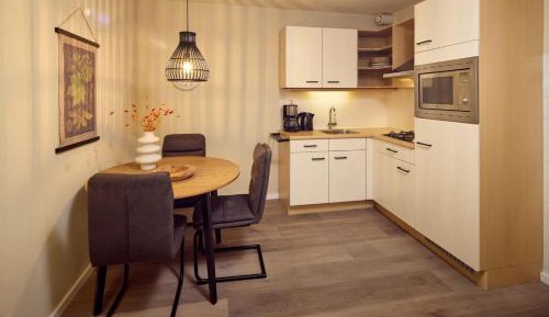 One-Bedroom Apartment (2 Adults)