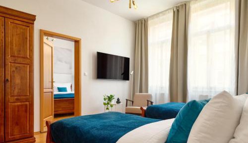 Apartment (4 Adults)