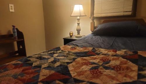 Single Room with Shared Bathroom