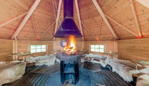 Cottage (2 Adults)
