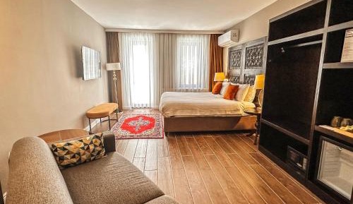 Double Room with Patio