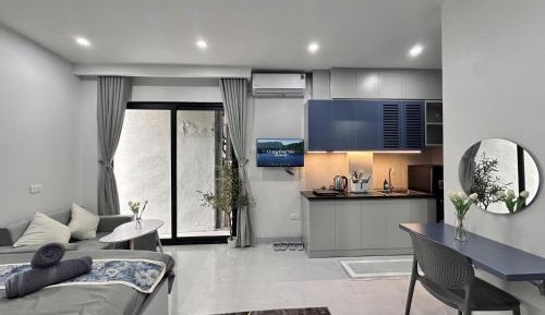 Studio Apartment with One Double Bed