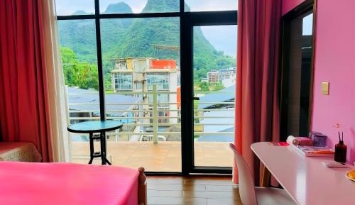 Double Room with Mountain View