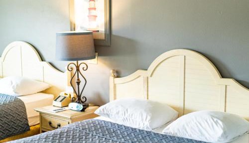 Double Room with Two Double Beds - Non-Smoking