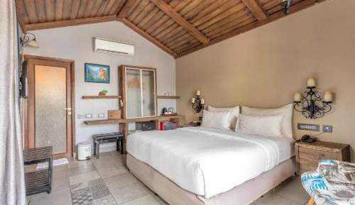 Deluxe Double Room with Balcony and Sea View