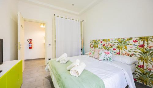 Two-Bedroom Apartment with Balcony
