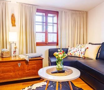 One-Bedroom Apartment 1