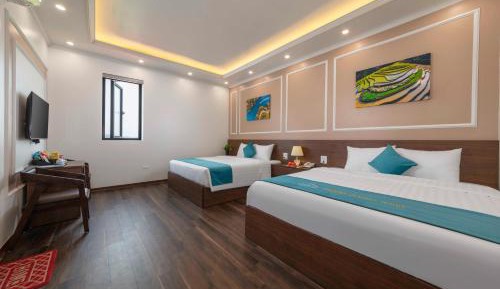 Deluxe Family Room