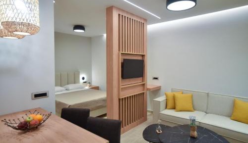 Deluxe Family Suite