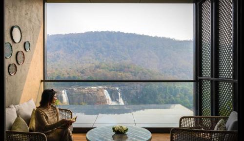 Premium Mountain & Falls View 