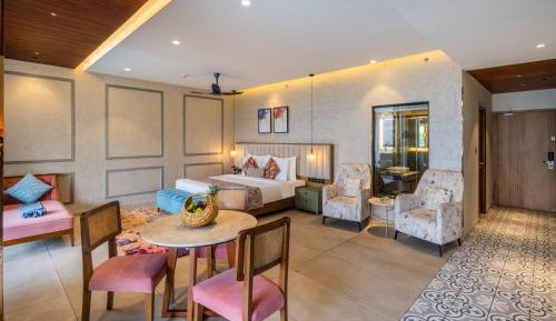 Flora Misty Suite 