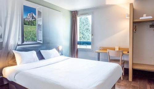 Double Room - Non-Smoking 