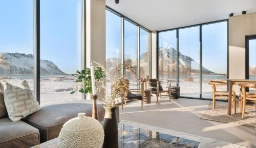 Three-Bedroom Holiday Home 