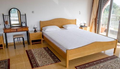 Superior Apartment (2 Adults)