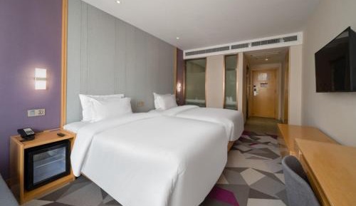 Business Twin Room