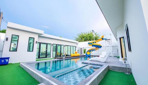 Villa with Private Pool
