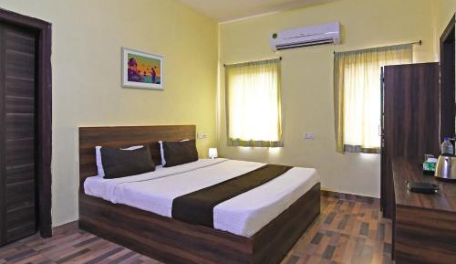 Classic Triple Room