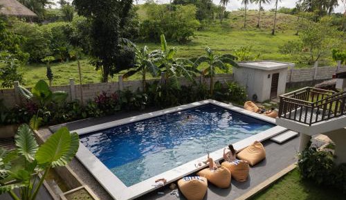 Superior Double or Twin Room with Pool View