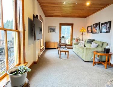 Classic Family Room
