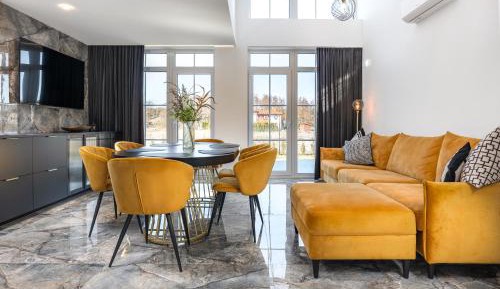 Three-Bedroom Holiday Home 