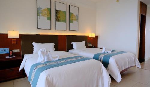 Double Room with Balcony and Sea View