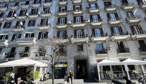 Apartment with Garden View