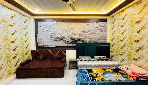 Deluxe Family Room