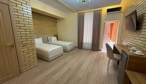 Twin Room with Private Bathroom
