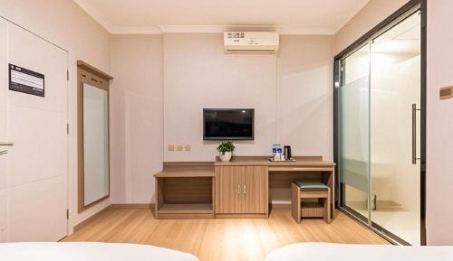 City Twin Room