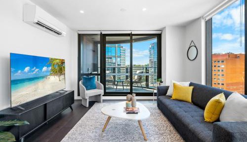 Two-Bedroom Apartment with City View