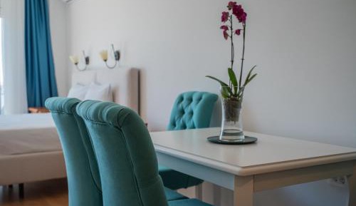Queen Suite with Sea View