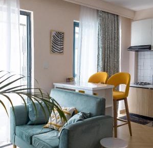 Studio Apartment with Balcony