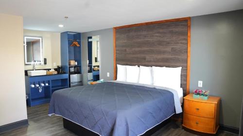 King Room-  6 Rooms - Non Smoking