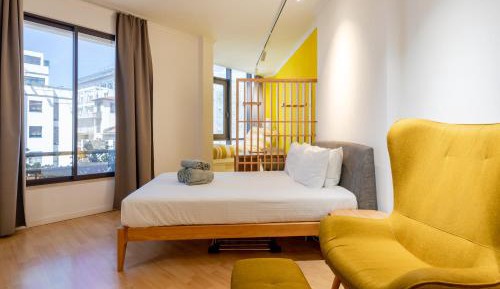 Studio Apartment