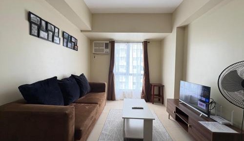 One-Bedroom Family Apartment