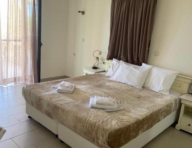 Two-Bedroom Apartment with Sea View
