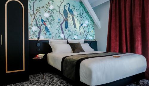 Standard King Room