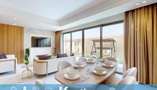 Three-Bedroom Holiday Home 