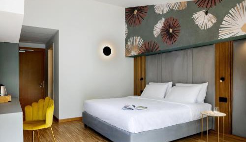 Deluxe Double Room with Balcony