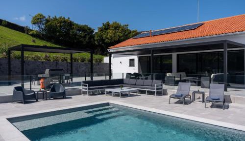 Deluxe Villa