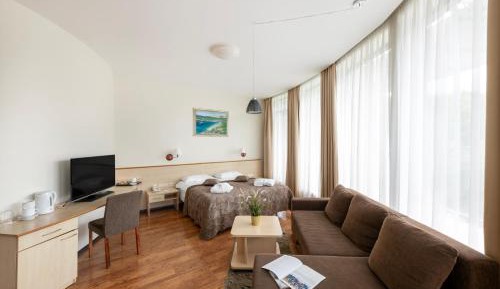 Studio with Balcony