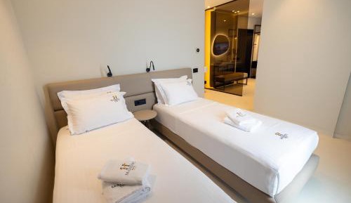 King Suite with Sea View