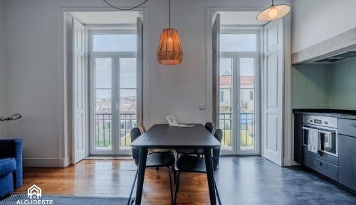 Superior One-Bedroom Apartment with Balcony