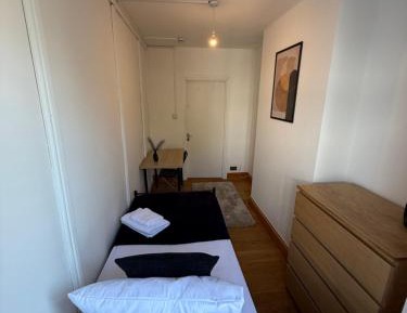 Budget Single Room