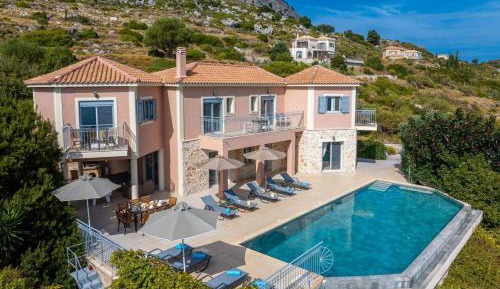 Four-Bedroom Villa